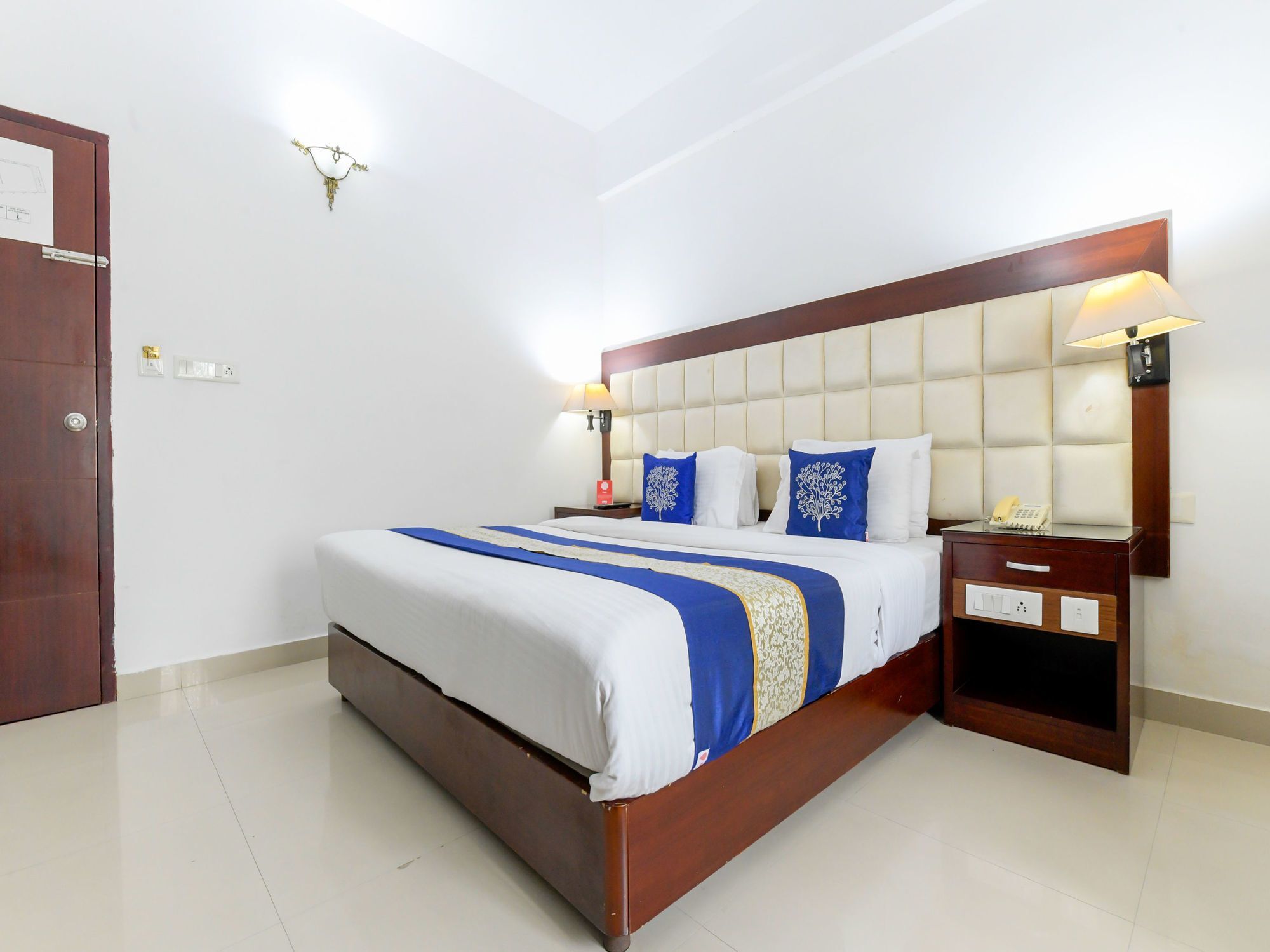 Oyo 7188 Ajantha Regency Ξενοδοχείο Kochi Εξωτερικό φωτογραφία
